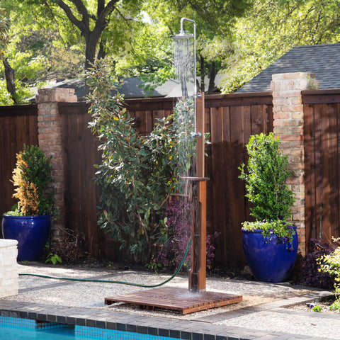 Image of Freestanding outdoor shower Image 1