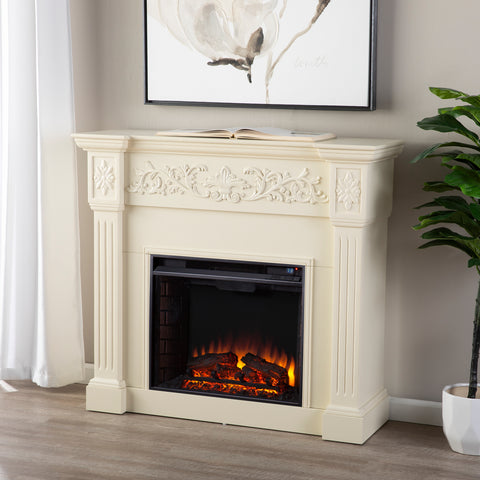Image of Timelessly designed electric fireplace Image 4