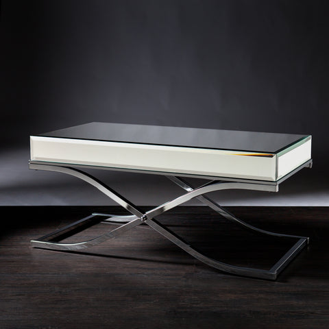 Image of Beveled mirrors create alluring tabletop design Image 5