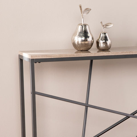 Versatile, small space friendly sofa table Image 7
