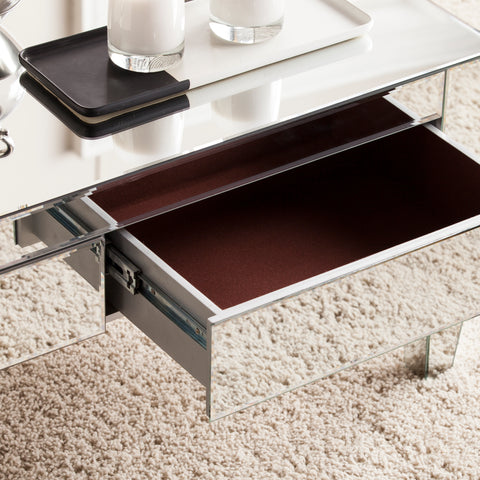 Image of Elegant, fully mirrored coffee table Image 2