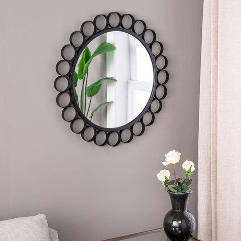 Hanging mirror w/ decorative frame Image 5