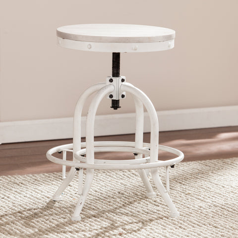 Stool adjusts from casual seating to counter height Image 3