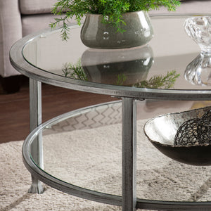 Elegant and simple coffee table Image 2