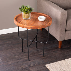Round side table w/ tray-top look Image 4