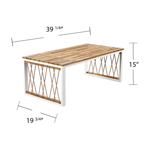 Slatted outdoor coffee table Image 9