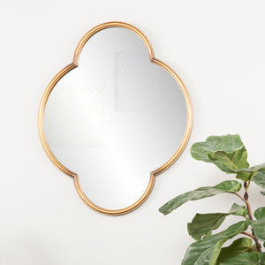 Decorative framed mirror Image 1