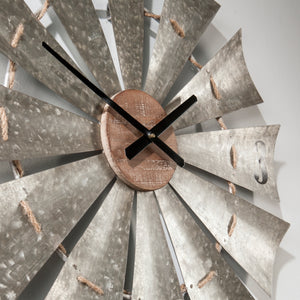 Oversized windmill clock Image 2