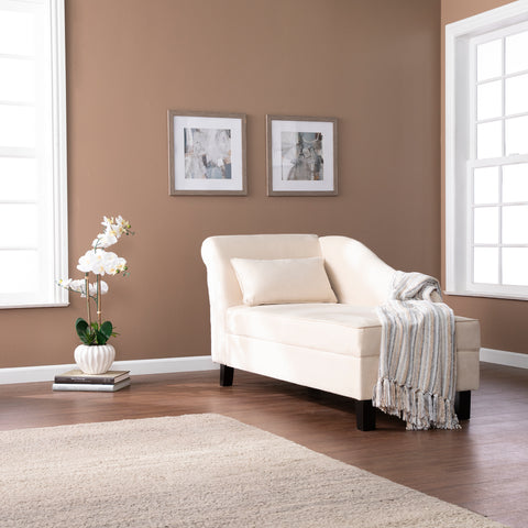 Image of Modern chaise lounge sofa Image 3